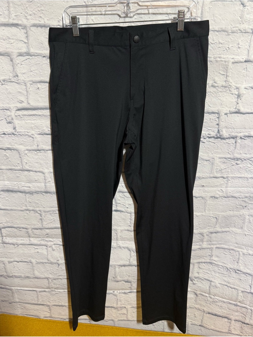 Men’s Rhone Commuter Pants, Black, Size 32x30